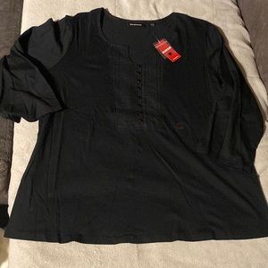 Avenue 3/4 sleeve top NWT